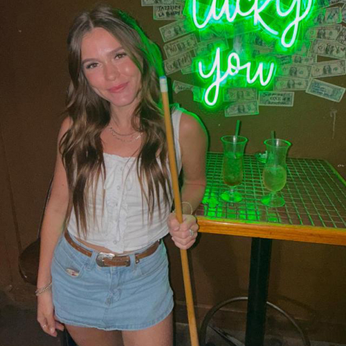 TikTok网红推荐: 93万粉丝的TikTok美国房车露营博主